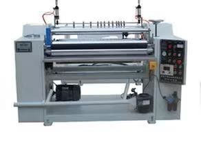 1.9M×1.45M 2.3M×1.7M Genel Boyutlu Kasaya Kaydetilen Kağıt Kesme Makinesi