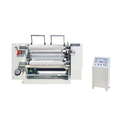 Hız PLC ile kontrol edilen PET Film Kesme Makinesi 1300mm'lik maksimum kesme mesafesi ve 0-200m/min hızıyla